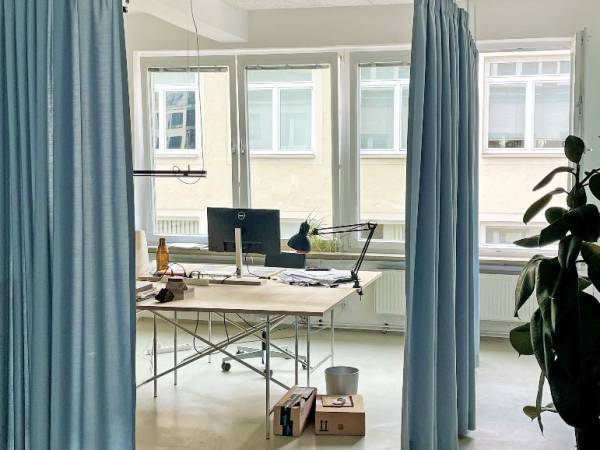 Schreibtischplatz in München (Ludwigsvorstadt-Isarvorstadt) – Ruhiges, helles CoWorking zentral in München — Bild 1