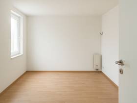 Büroraum und Meetingraum zu vermieten
