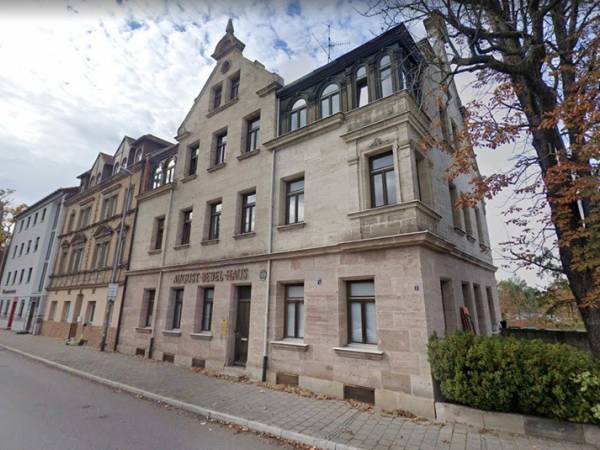 Moderne Büros und inspirierender Coworking Space in — Bild 8