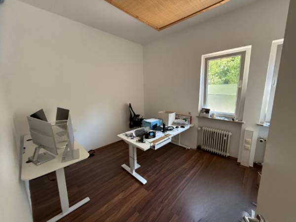 Flexible Büroräume in heller Bürogemeinschaft in Gräfelfing — Bild 4