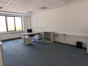 Einzelbüro zur Untermiete ca.32qm