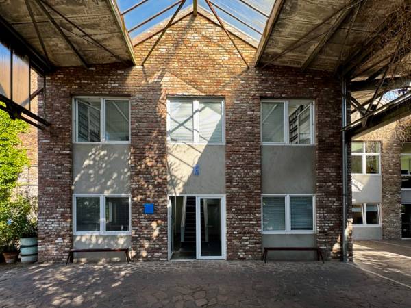 Schreibtischplatz in Köln (Ehrenfeld) – Moderner Arbeitsplatz in kreativer Bürogemeinschaft in Köln-Ehrenfeld — Bild 7