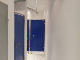 Modernes Einzelbüro – hell, ruhig, mit Internet
