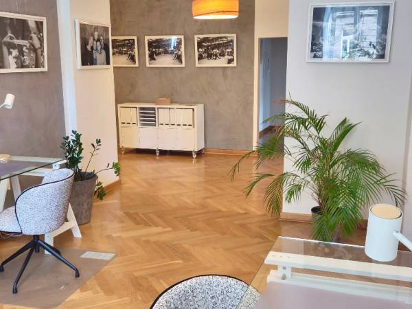 Schicke und inspirierende Bürogemeinschaft in Dresden-Zentrum — Bild 4