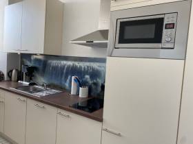 Ideal für 1-4 Personen: Büroraum ca. 27 m²