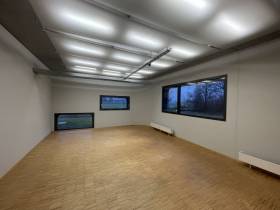 Flexible Arbeitsplätze in schickem Office