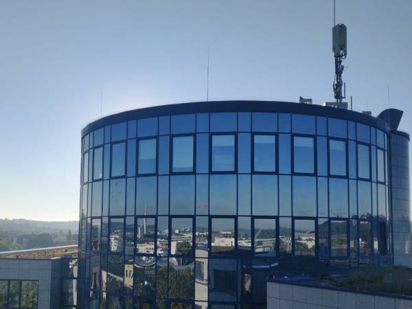 Repräsentative Bürofläche im Turm in Böblingen-Flugfeld mit Weitblick — Bild 1