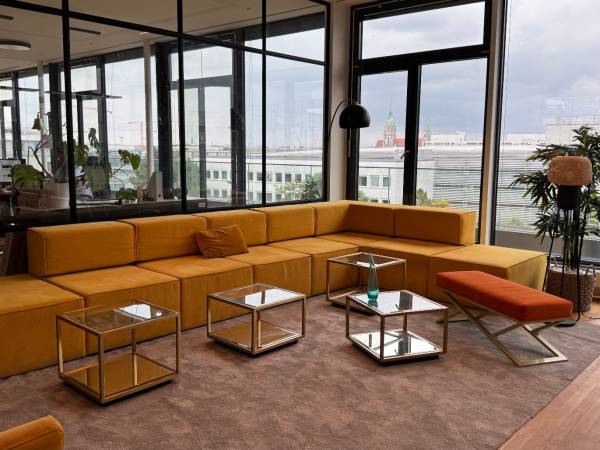 Bürofläche in München (Maxvorstadt) – Hochwertige Bürogemeinschaft mit Dachterrasse in München-Maxvorstadt — Bild 1