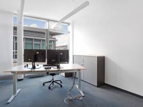 Untermiete:  Büroflächen in Maxvorstadt mit eigenem Zugang