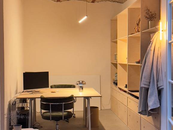 Schreibtischplatz in München (Maxvorstadt) – Superschönes Hinterhofbüro in Bürogemeinschaft in München-Maxvorstadt — Bild 5