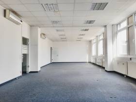 Großzügige Büroetage