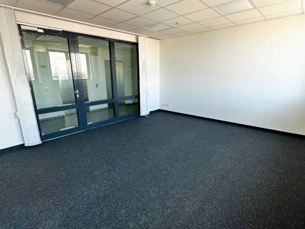 Büroeinheiten in exklusivem Bürogebäude — Bild 2