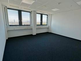 Büroeinheit in exklusivem Bürogebäude