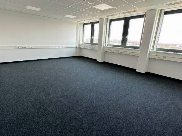 Büroeinheiten in exklusivem Bürogebäude — Bild 4