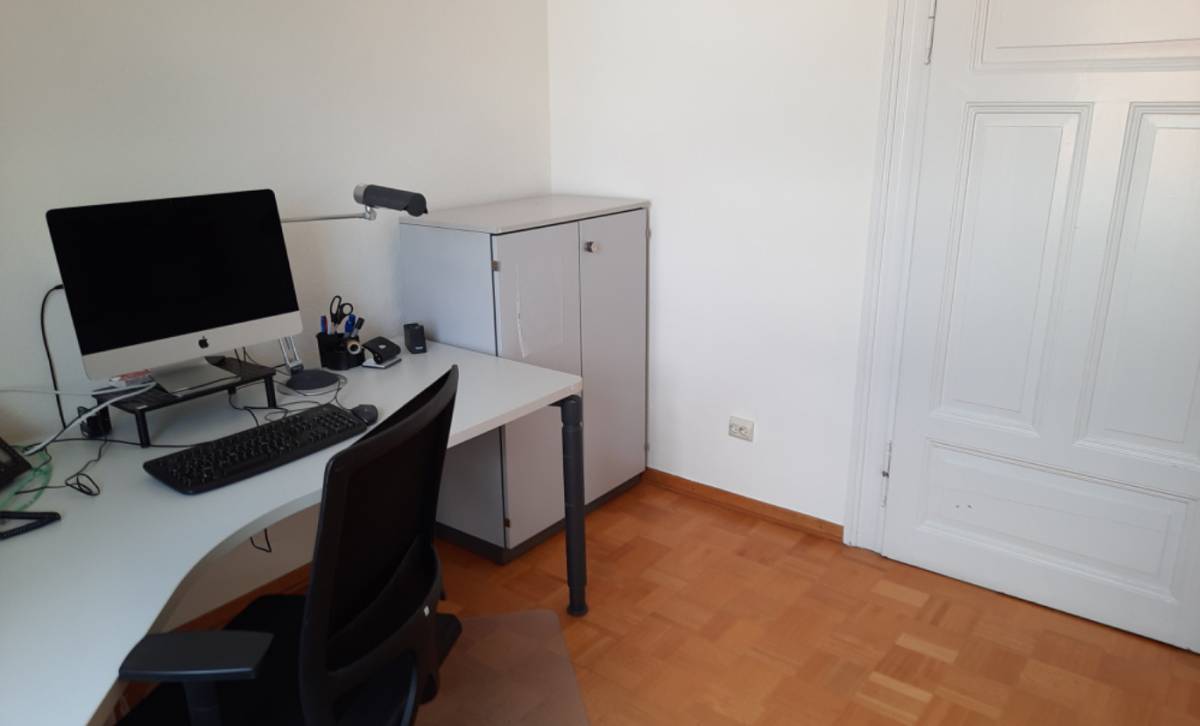 Heller Büroraum in Altbau-Bürogemeinschaft in Fulda-Neuenberg