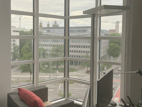 Helle und gut geschnittene Büroflächen in München Maxvorstadt — Bild 3