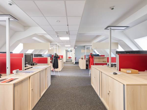 Großzügige Büromieteinheit mit CAT6-Verkabelung — Bild 4