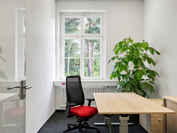 Großzügige Büromieteinheit mit CAT6-Verkabelung — Bild 5