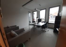 großes 2-er Büro oder 3-er Büro