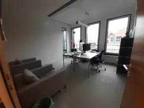 Helle, moderne Bürogemeinschaft in Frankfurt am Main