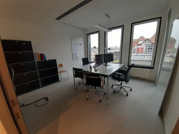 Helle, kreative Bürogemeinschaft in Frankfurt am Main-Sachsenhausen — Bild 6