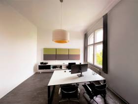 Charmantes Altbau-Büro am Bundesplatz