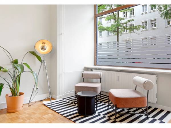 Bürogemeinschaft mit ruhigem Büroraum in München-Berg am Laim — Bild 3