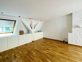 Schönes Büro in der Au direkt an der Isar