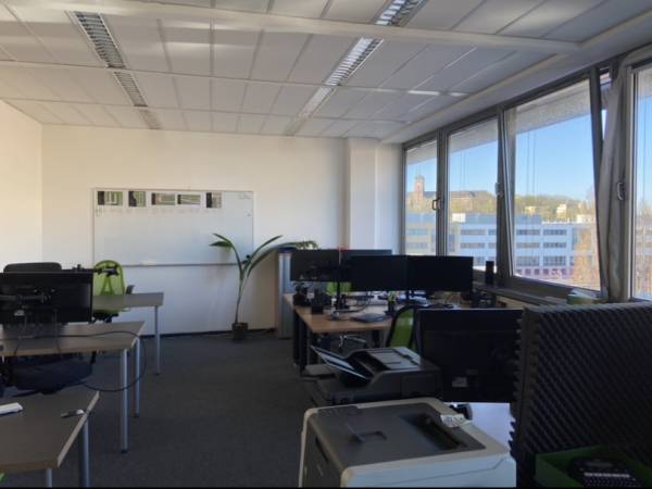Abschließbares Büro in Potsdam (Südliche Innenstadt) – 38m² Einzelbüro + Meetingraum (20 m²) am Potsdam Hauptbahnhof — Bild 1