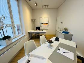 Elegantes Büro im Kunsthaus 25 – ideal für 1–2 Personen