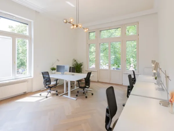Abschließbares Büro in Wiesbaden (Mitte) – Historische Büroräume & Coworking in Wiesbaden-Mitte — Bild 5