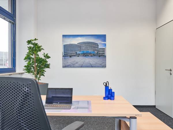 Top angebundene Büroflächen im Sirius Office Center — Bild 2