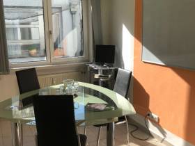 1-2 Räume in der Innenstadt nähe  Römer zu untervermieten