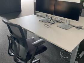 Schreibtischplatz in einem Co-Working Space Hannover Brink-Hafen