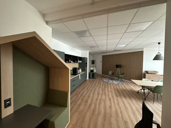 Naturnaher Coworking Space & flexible Büros in Schmitten im Taunus — Bild 7