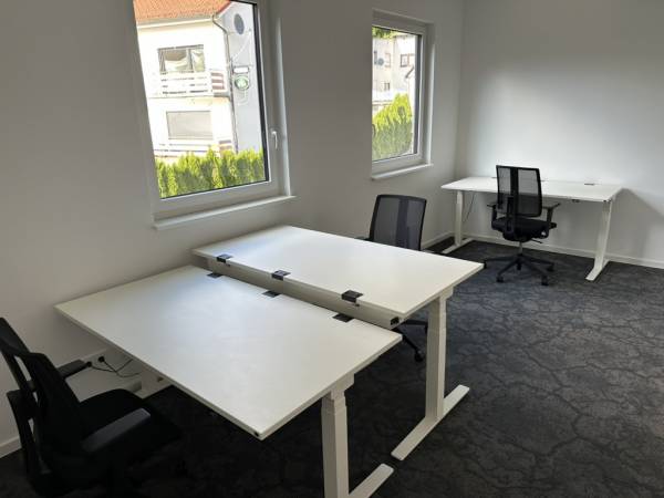 Naturnaher Coworking Space & flexible Büros in Schmitten im Taunus — Bild 3
