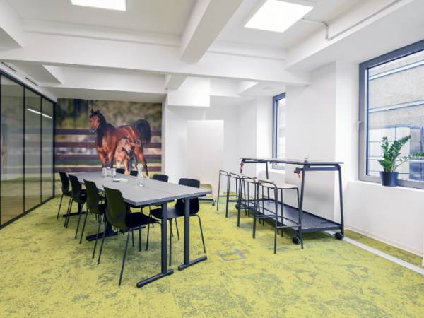 Kreative Büros und Coworking im Urban Farming Stil in — Bild 8