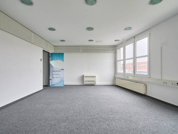 Bürogebäude in beliebter Umgebung - Sie wünschen, wir bauen aus! — Bild 8
