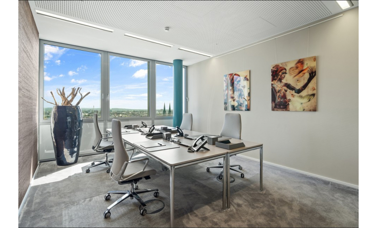 Büro mieten Dreischeibenhaus Düsseldorf Stadtmitte