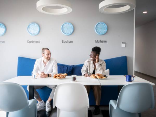 Lichtdurchfluteter Coworking Space & Büros in Dortmund-Schüren — Bild 6