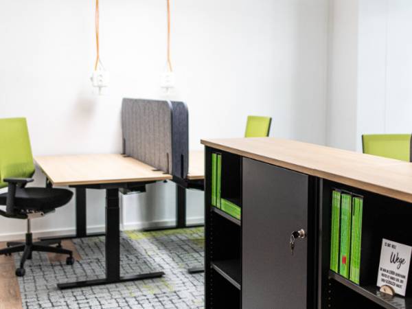 Stylischer Coworking Space mit Büros in Essen Stadtkern — Bild 1