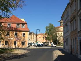 Zentral gelegenes Büro mit Schaufensterfront