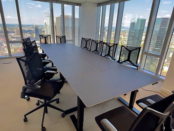 Exklusive Büros & Arbeitsplätze mit Skyline-Blick in Frankfurt — Bild 5