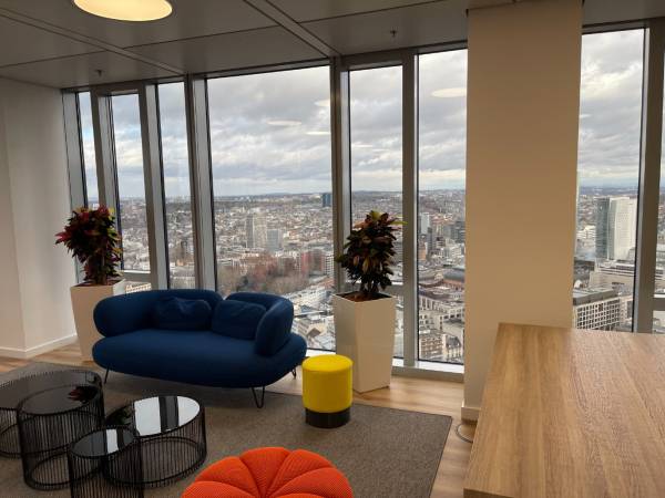 Exklusive Büros & Arbeitsplätze mit Skyline-Blick in Frankfurt — Bild 8