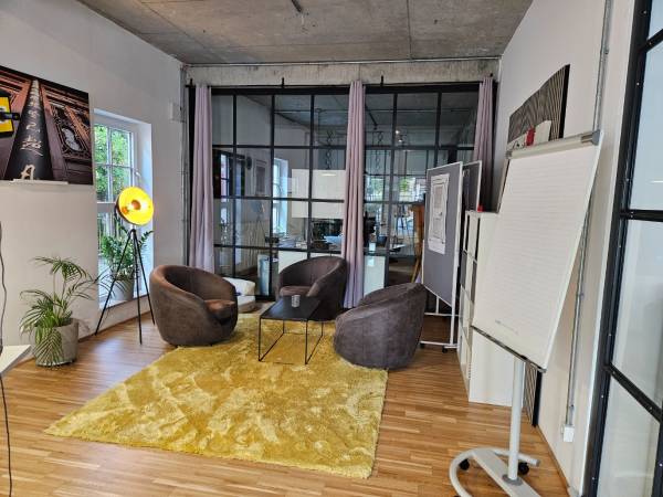 Kreative Bürogemeinschaft im Industrial Style in Weißenhorn-Altstadt — Bild 5