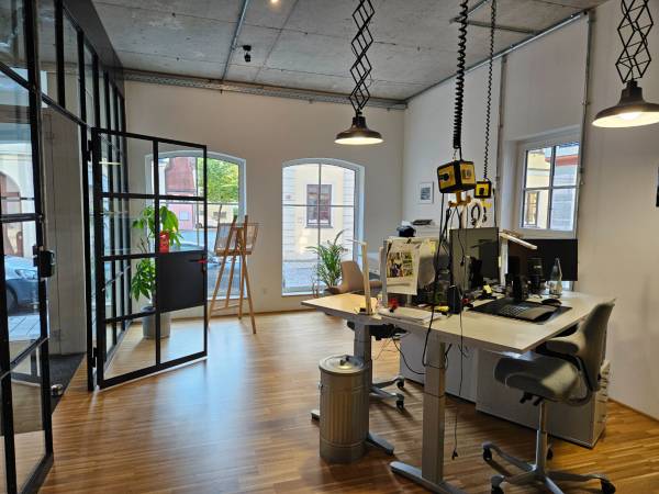 Kreative Bürogemeinschaft im Industrial Style in Weißenhorn-Altstadt — Bild 2