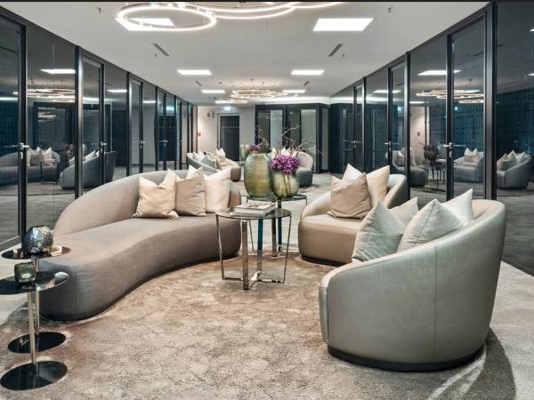 Moderne, luxuriöse Büros & Coworking in Köln Altstadt-Süd — Bild 5