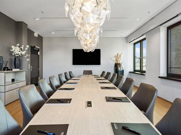 Premium Büros und flexible Workspaces in Stuttgart-Mitte — Bild 8