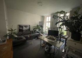 Single Office room / Ein ganzer Büroraum