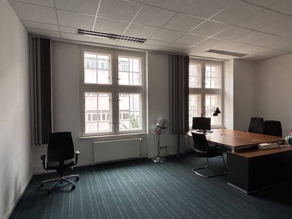 Abschließbares Büro in Berlin (Tiergarten) – Büroräume im denkmalgeschützten Fernmeldeamt in Berlin-Tiergarten — Bild 3